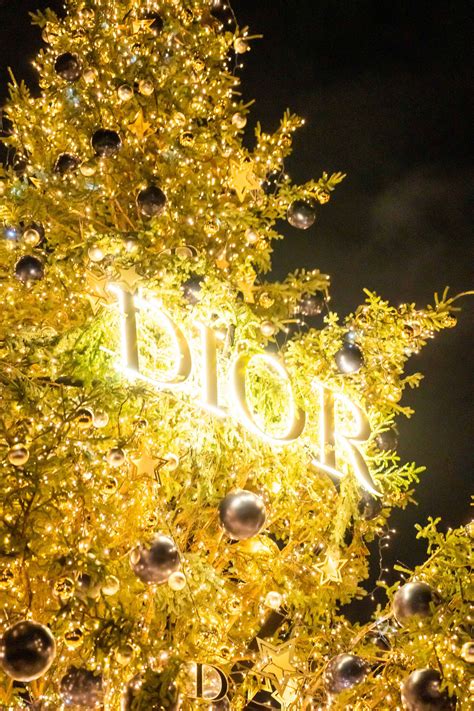 toronto dior christmas tree|Dior christmas tree Toronto.